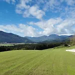 아파트 With Mountain View And Rivers Close By Smartno ob Dreti