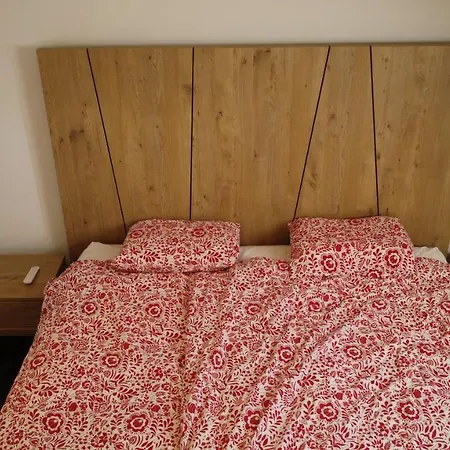 Apartamento With Mountain View And Rivers Close By *