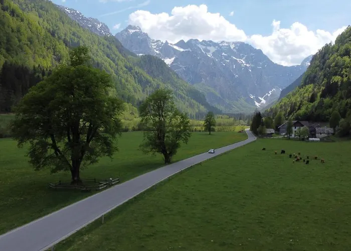 Appartamento With Mountain View And Rivers Close By