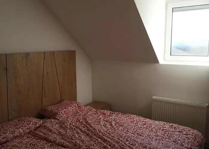 Appartamento With Mountain View And Rivers Close By