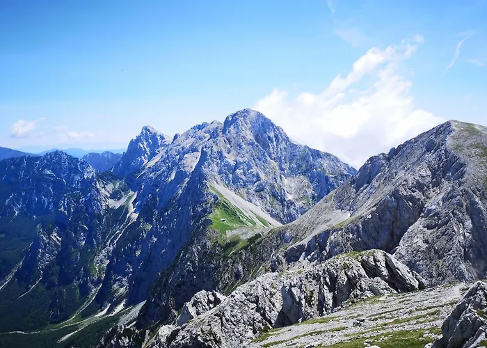 With Mountain View And Rivers Close By Διαμέρισμα